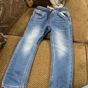 Cat and Jack 4T Jeans gently used